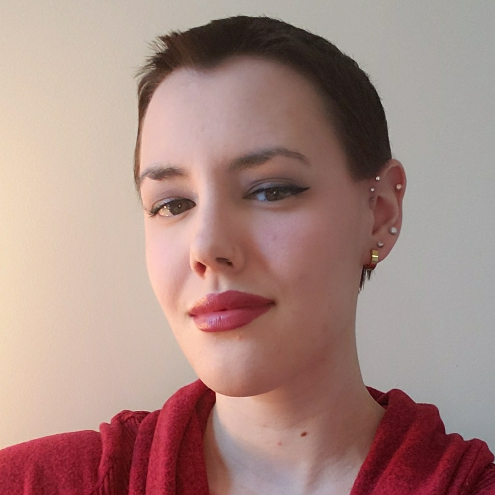 Meet your Posher, Kelly